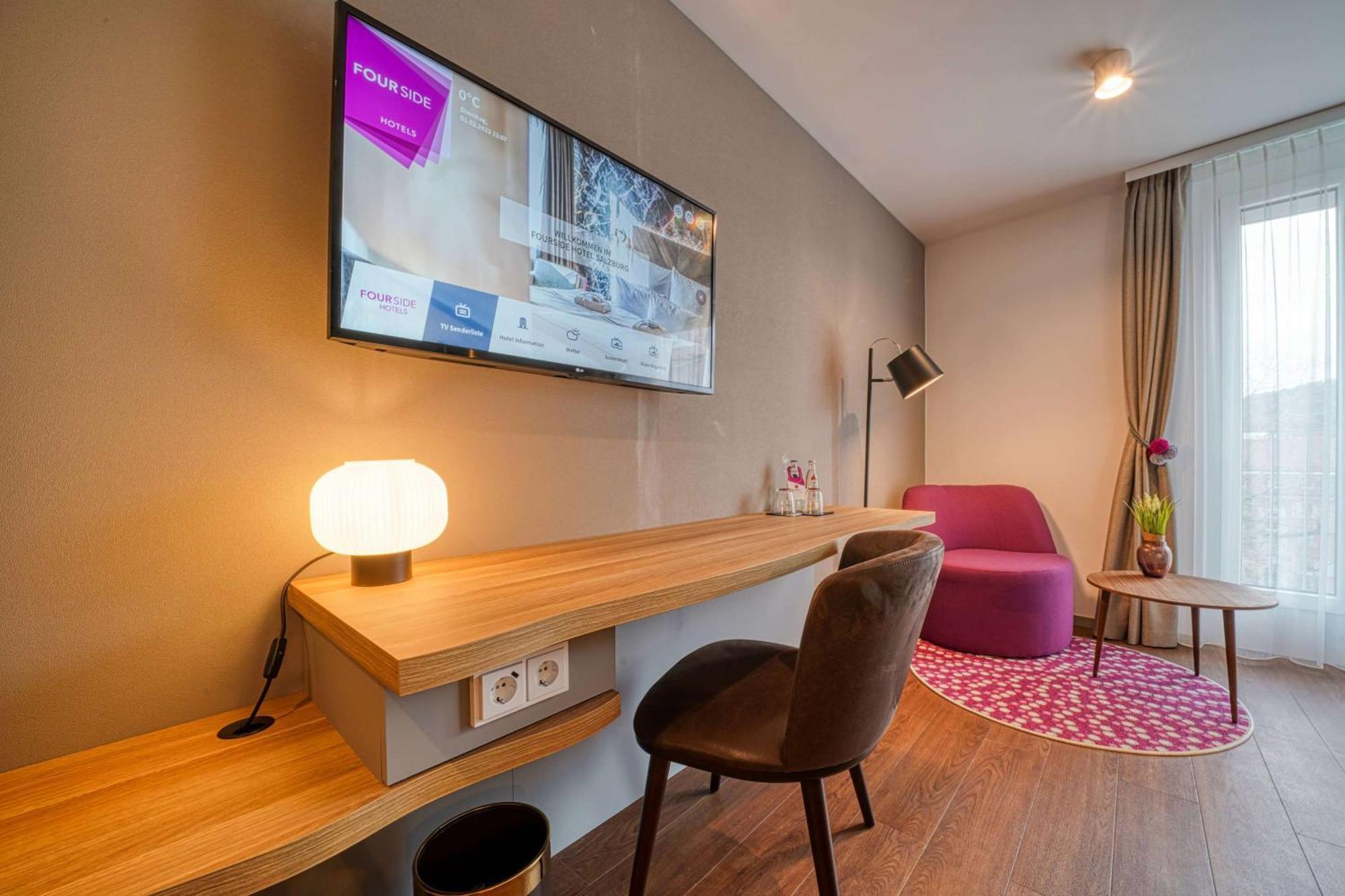 Vienna House Easy By Wyndham Freiburg City Exteriör bild